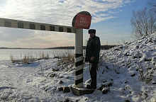 В Бурятии инспекторы предупреждают водителей об опасности выезда на тонкий лед